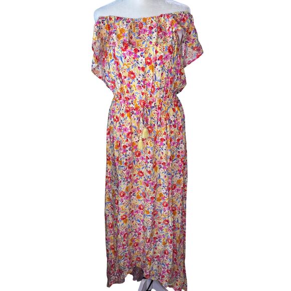 Kingston Grey Dresses & Skirts - NWT Kingston Grey Womens Floral Print Maxi Dress Size: Large